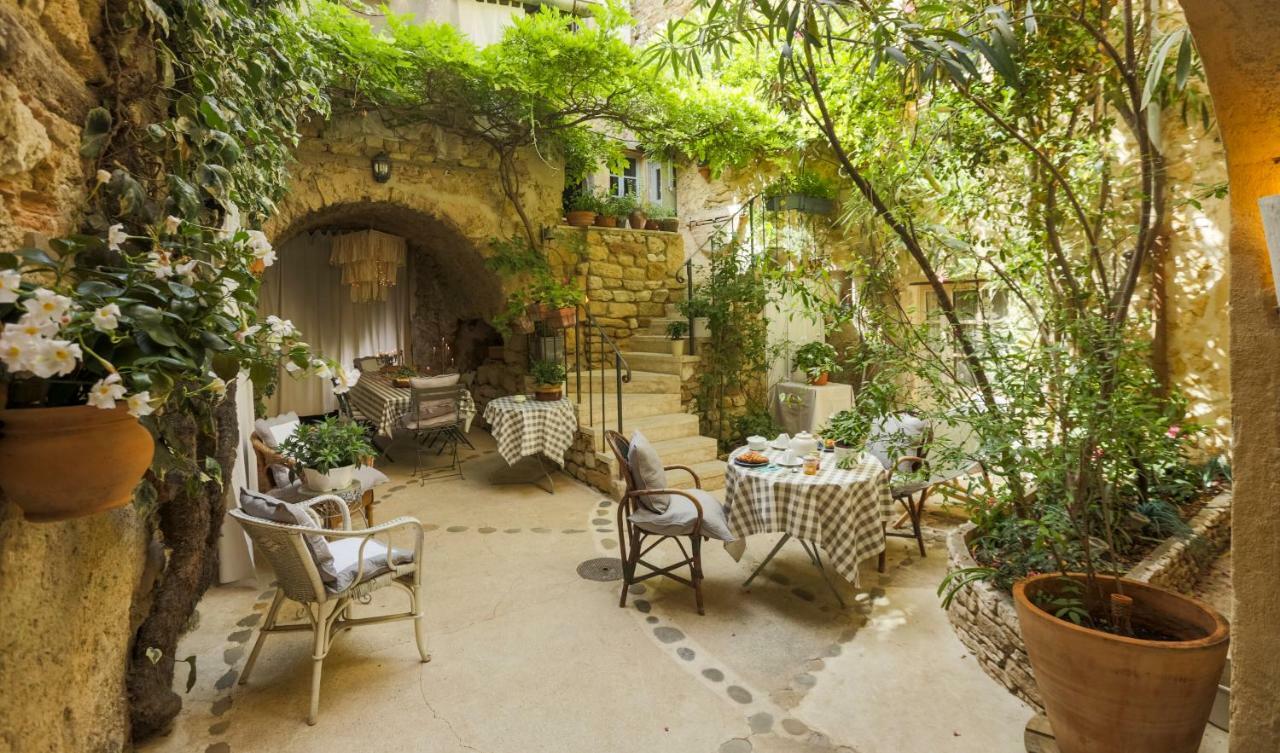 La Cordiere Ξενοδοχείο Lourmarin Εξωτερικό φωτογραφία